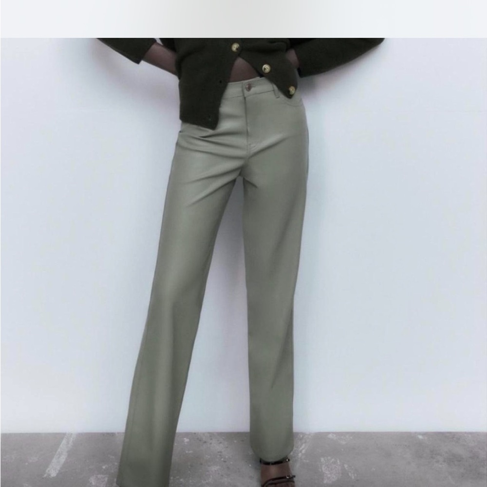 Zara Women's Faux Leather Pants in Green